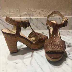 Adrienne vittadini sandals